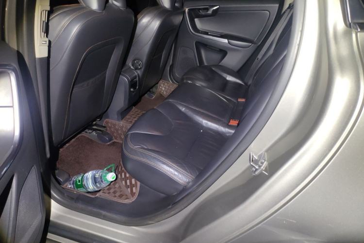 Used Volvo XC60 2014 T5 Zhiya Edition Left Rear Seat