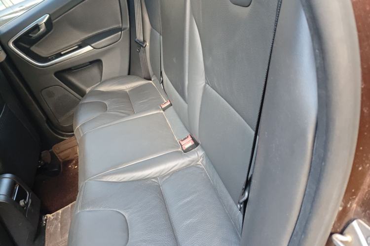 Used Volvo XC60 2014 T5 Zhiyi Edition Left Rear Seat