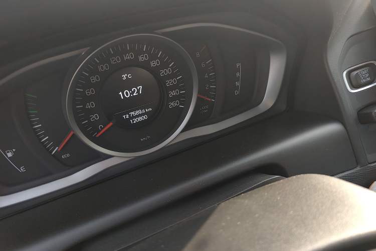 Used Volvo XC60 2014 Facelift T5 Zhiyi Edition Odometer Close Up
