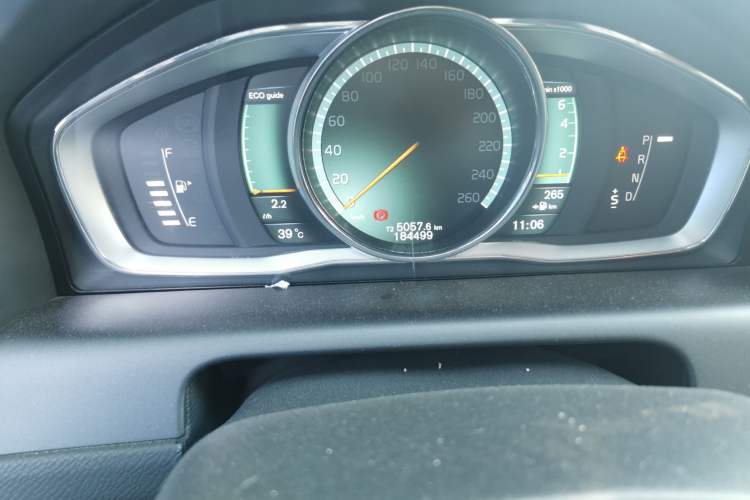 Used Volvo XC60 2014 Restyled T5 Zhiya Edition Odometer Close Up