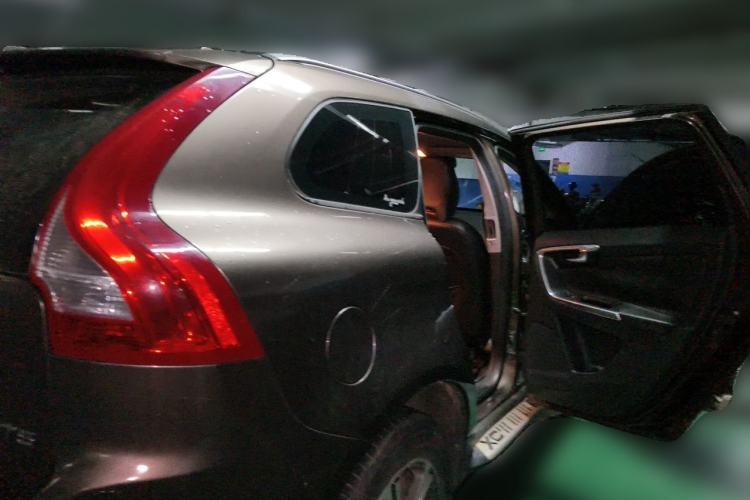 Used Volvo XC60 2014 T5 Zhiyi Edition Rear Right 45 Deg