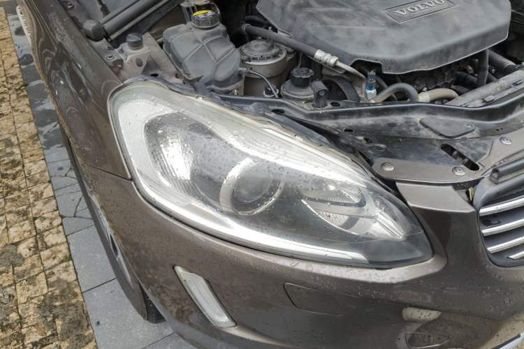 Used Volvo XC60 2014 T5 Zhiyi Edition Right Front Headlight