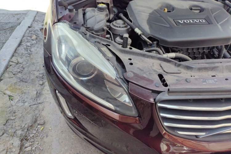 Used Volvo XC60 2014 T5 Zhiyi Edition Right Front Headlight