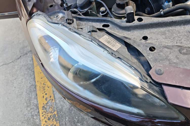 Used Volvo XC60 2014 T5 Zhiyi Edition Right Front Headlight