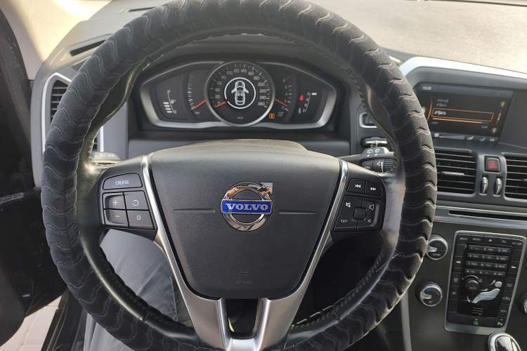 Used Volvo XC60 2014 Facelift T5 Zhiyi Edition Steering Wheel