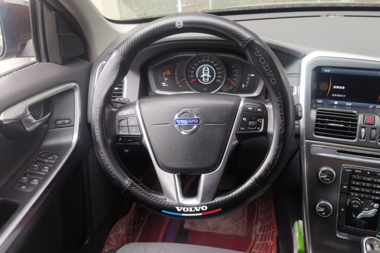 Used Volvo XC60 2014 T5 Zhiyi Edition Steering Wheel