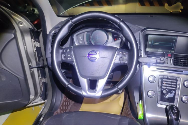 Used Volvo XC60 2014 T5 Zhiya Edition Steering Wheel