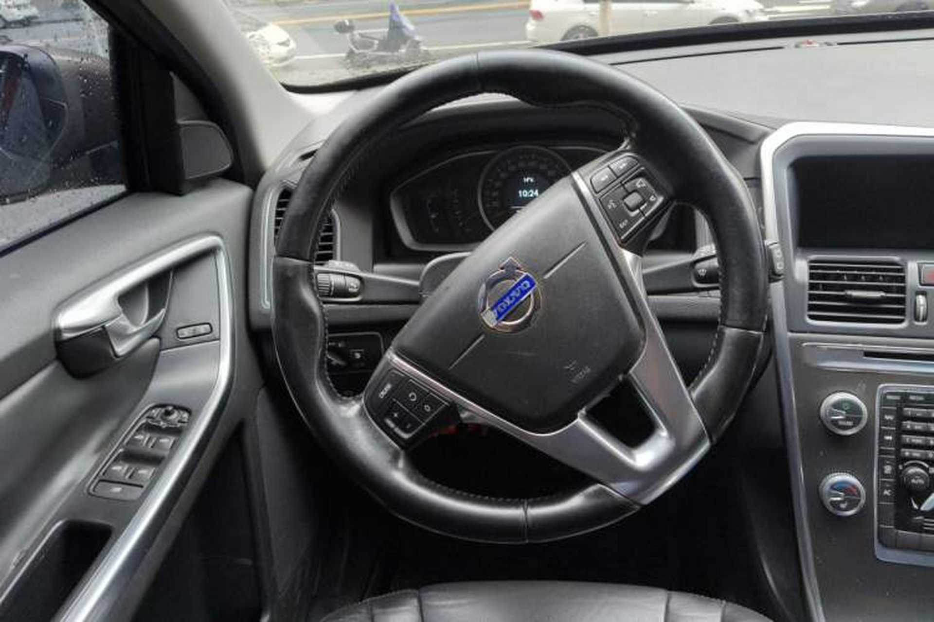 Used Volvo XC60 2014 T5 Zhiyi Edition Steering Wheel