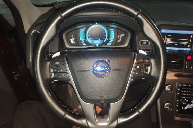 Used Volvo XC60 2014 T6 Zhiyi Edition Steering Wheel