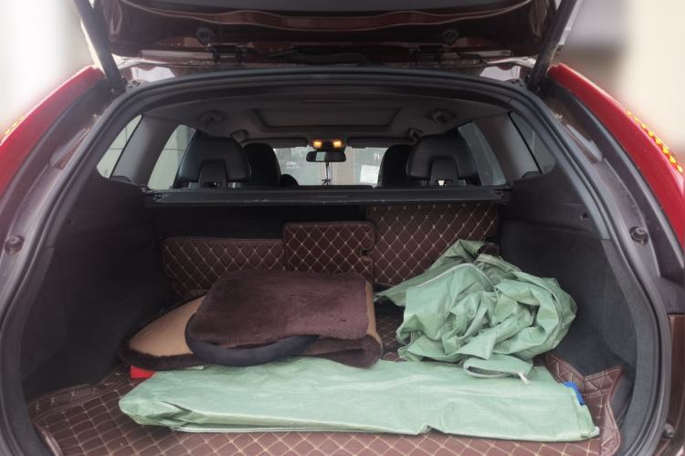 Used Volvo XC60 2014 T5 Zhiyi Edition Trunk