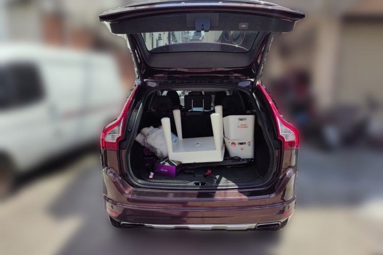 Used Volvo XC60 2014 T5 Zhiyi Edition Trunk