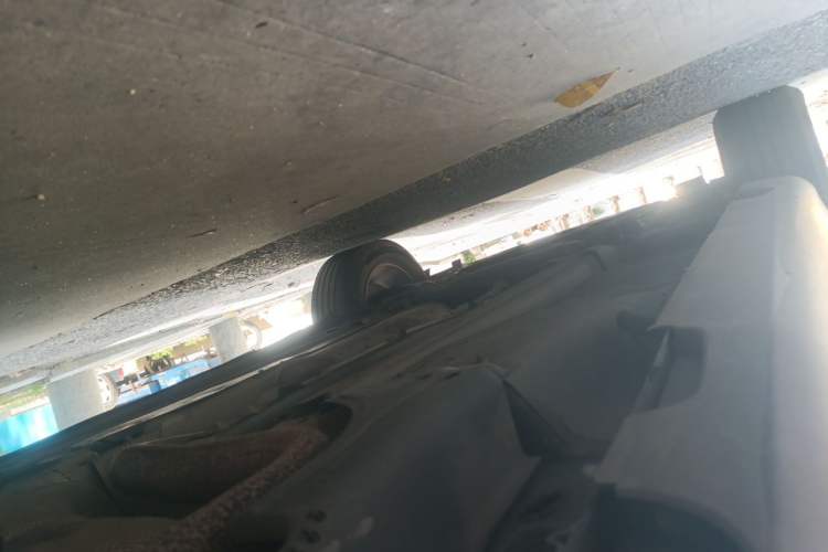 Used Volvo XC60 2014 T5 Zhiyi Edition Chassis Rear Left