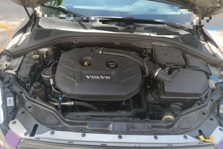 Used Volvo XC60 2014 T5 Zhiyi Edition Engine Bay