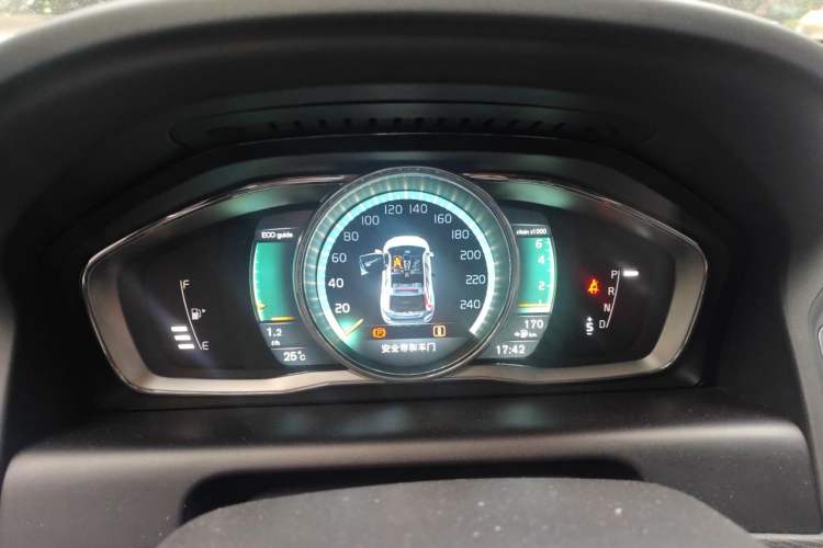 Used Volvo XC60 2014 Restyled T5 Zhiya Edition Instrument Cluster