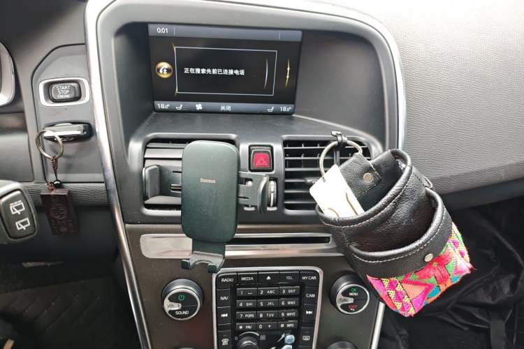 Used Volvo XC60 2014 T5 Zhiya Edition Audio And AC Panel