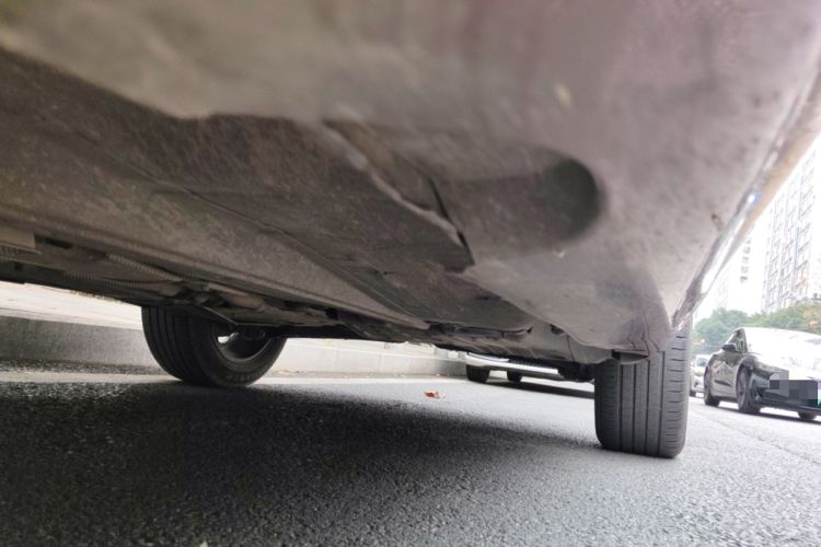 Used Volvo XC60 2014 T6 Zhiyi Edition Chassis Front Left
