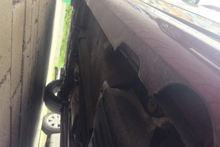 Used Volvo XC60 2014 T6 Zhiyi Edition Chassis Rear Left