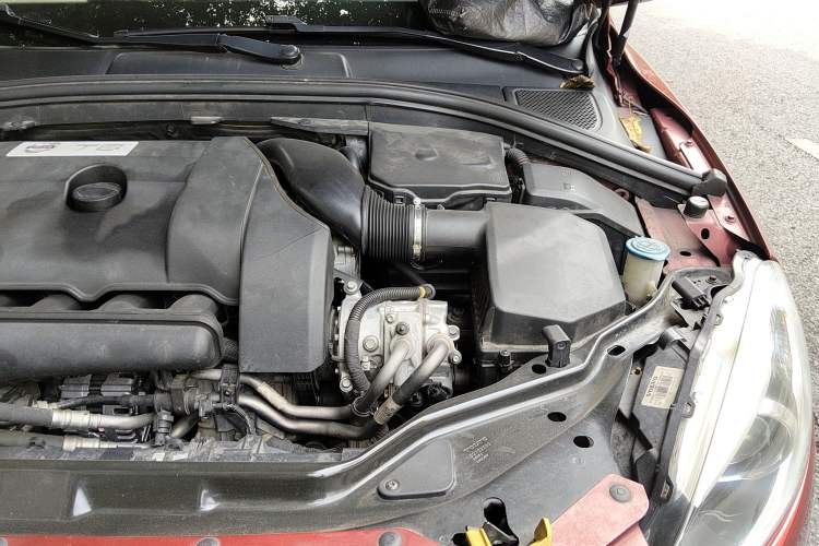 Used Volvo XC60 2014 T6 Zhiyi Edition Engine Bay Left