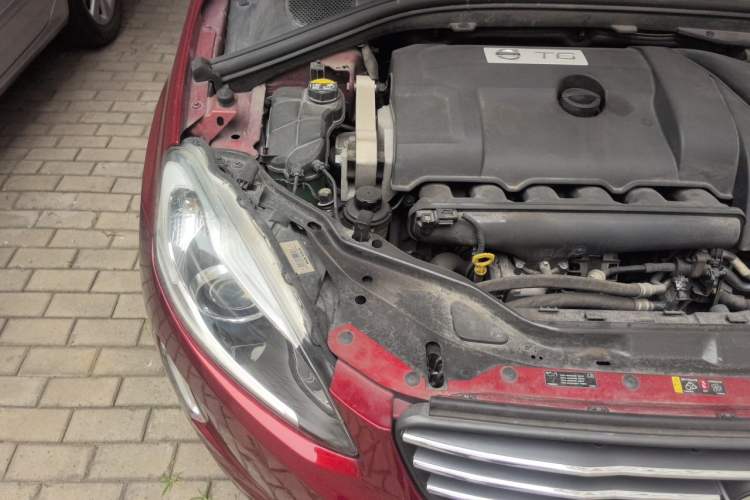 Used Volvo XC60 2014 T6 Zhiyi Edition Engine Bay Right