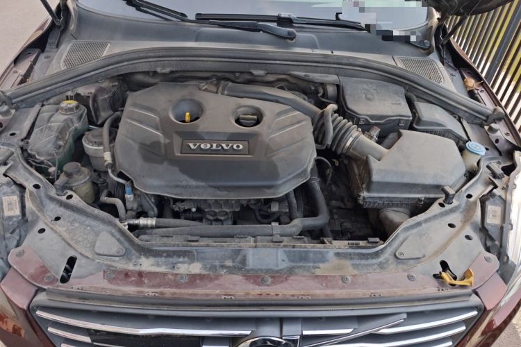 Used Volvo XC60 2014 T5 Zhiya Edition Engine Bay