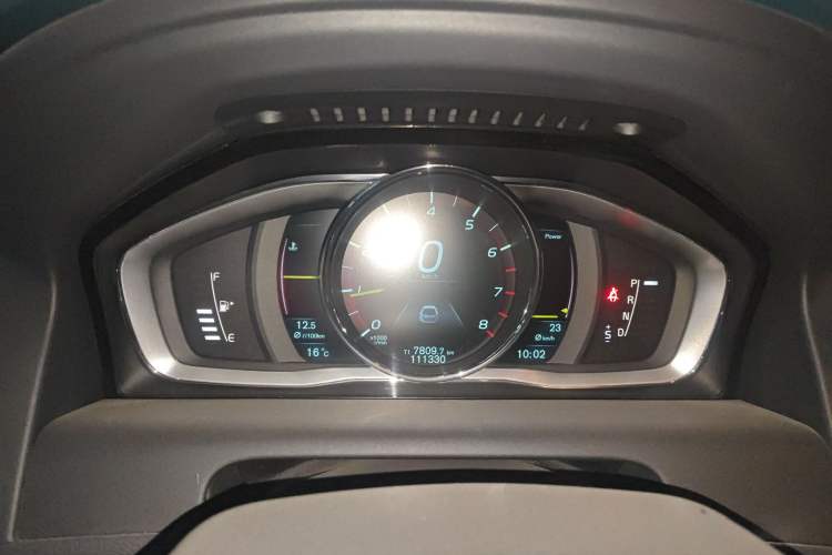 Used Volvo XC60 2014 Restyled T5 Zhiya Edition Instrument Cluster