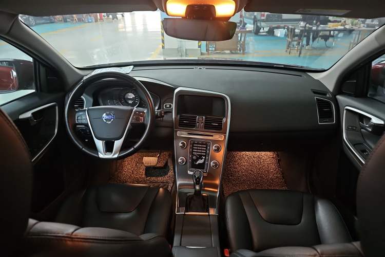 Used Volvo XC60 2014 T5 Zhiyi Edition Interior 3