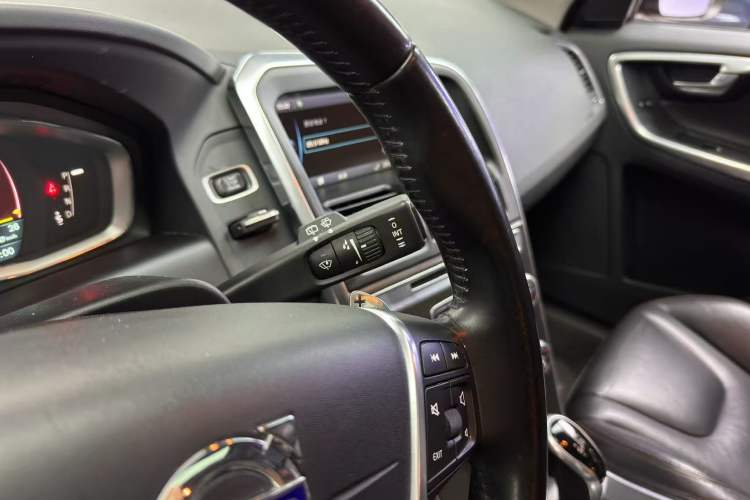 Used Volvo XC60 2014 Restyled T5 Zhiya Edition Interior 4