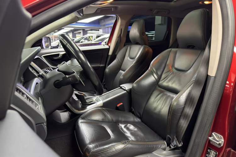 Used Volvo XC60 2014 Restyled T5 Zhiya Edition Interior 5