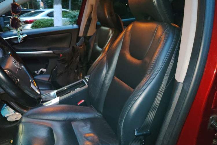 Used Volvo XC60 2014 T5 Zhiyi Edition Left Front Seat
