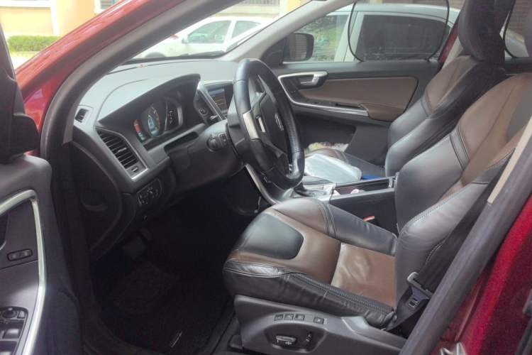 Used Volvo XC60 2014 T6 Zhiyi Edition Left Front Seat
