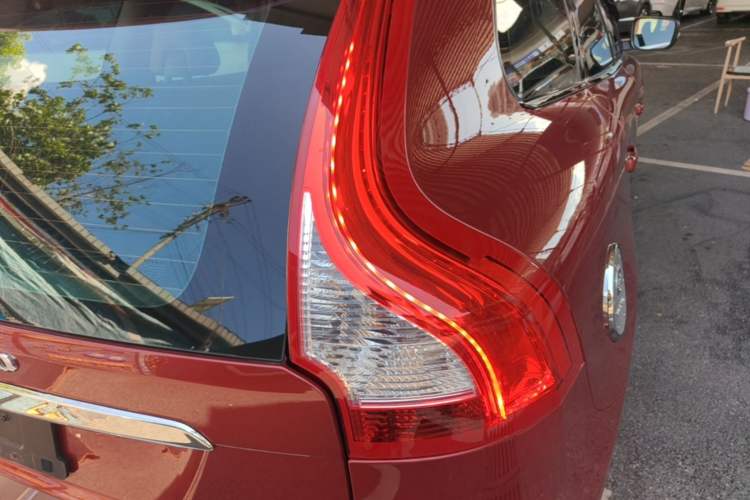 Used Volvo XC60 2014 Facelift T5 Zhiyi Edition Right Rear Taillight