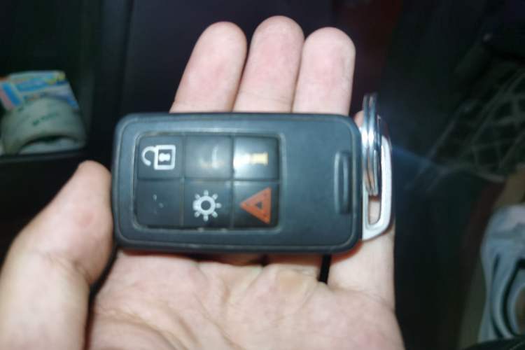 Used Volvo XC60 2014 T5 Zhiya Edition Vehicle Key