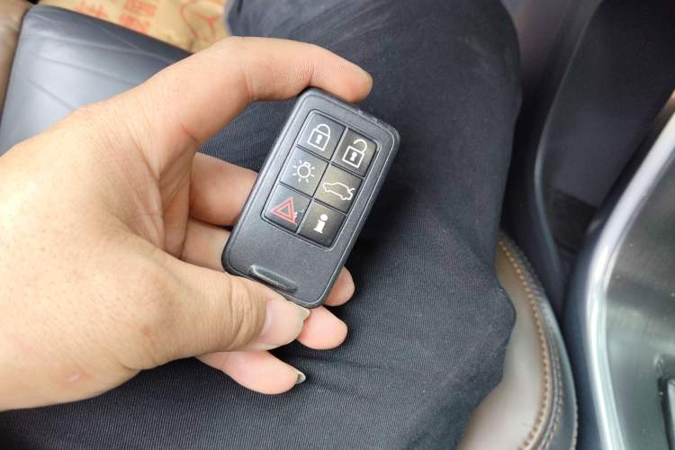 Used Volvo XC60 2014 T6 Zhiyi Edition Vehicle Key