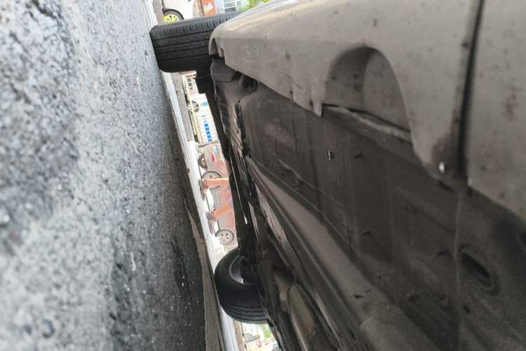 Used Volvo XC60 2014 T5 Zhiyi Edition Chassis Front Right