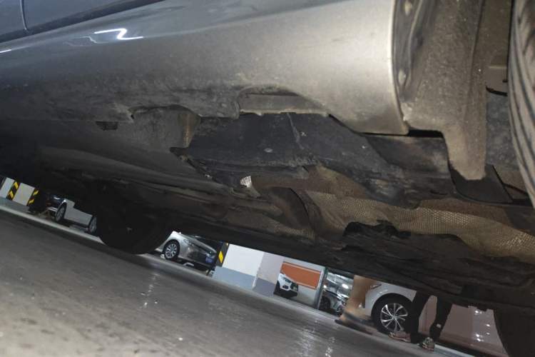 Used Volvo XC60 2014 T5 Zhiyi Edition Chassis Rear Left