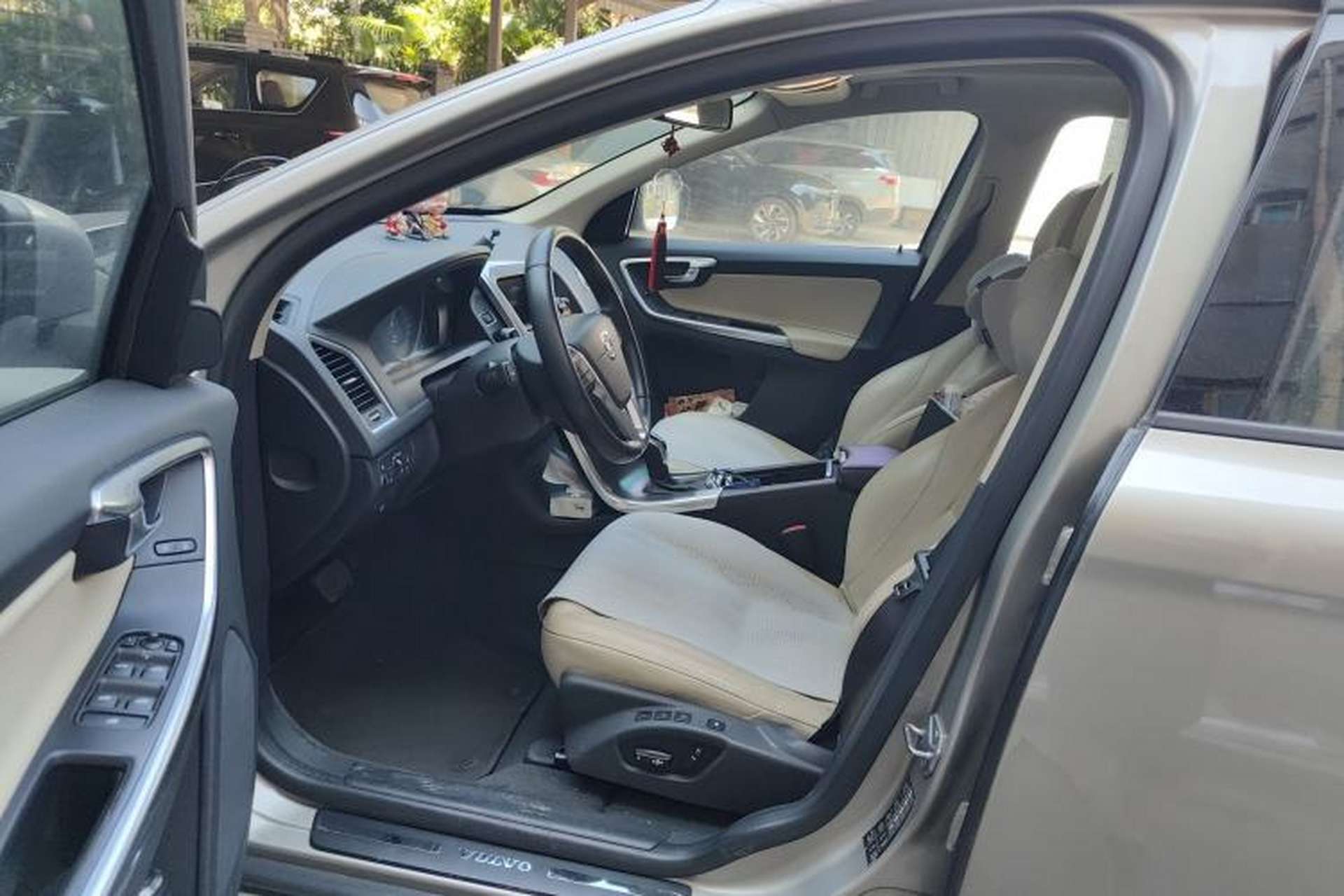 Used Volvo XC60 2014 T5 Zhiyi Edition Driver Seat