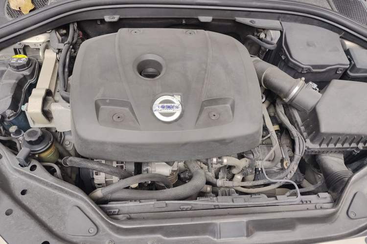 Used Volvo XC60 2014 Restyled T5 Zhiya Edition Engine Bay
