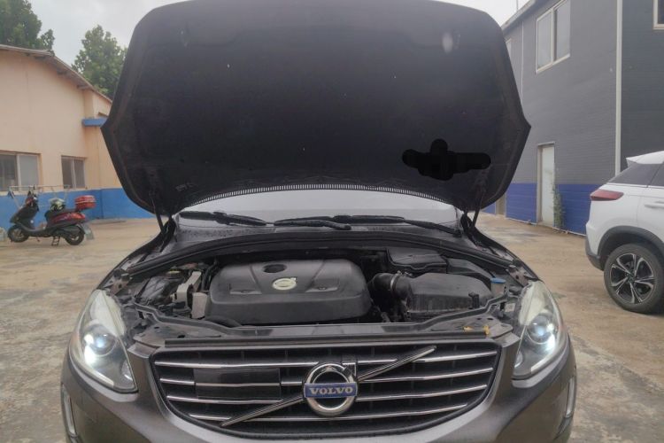 Used Volvo XC60 2014 Restyled T5 Zhiya Edition Engine Bay