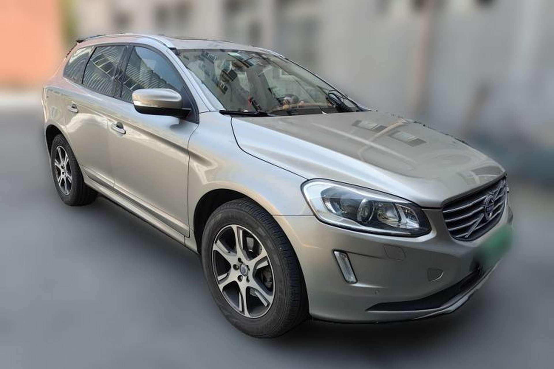 Used Volvo XC60 2014 T5 Zhiyi Edition Front Right 45 Deg