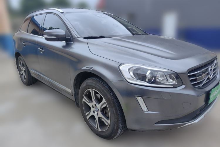 Used Volvo XC60 2014 Restyled T5 Zhiya Edition Front Right 45 Deg