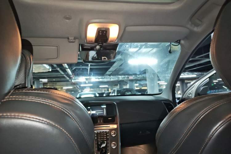 Used Volvo XC60 2014 Restyled T5 Zhiya Edition Headliner