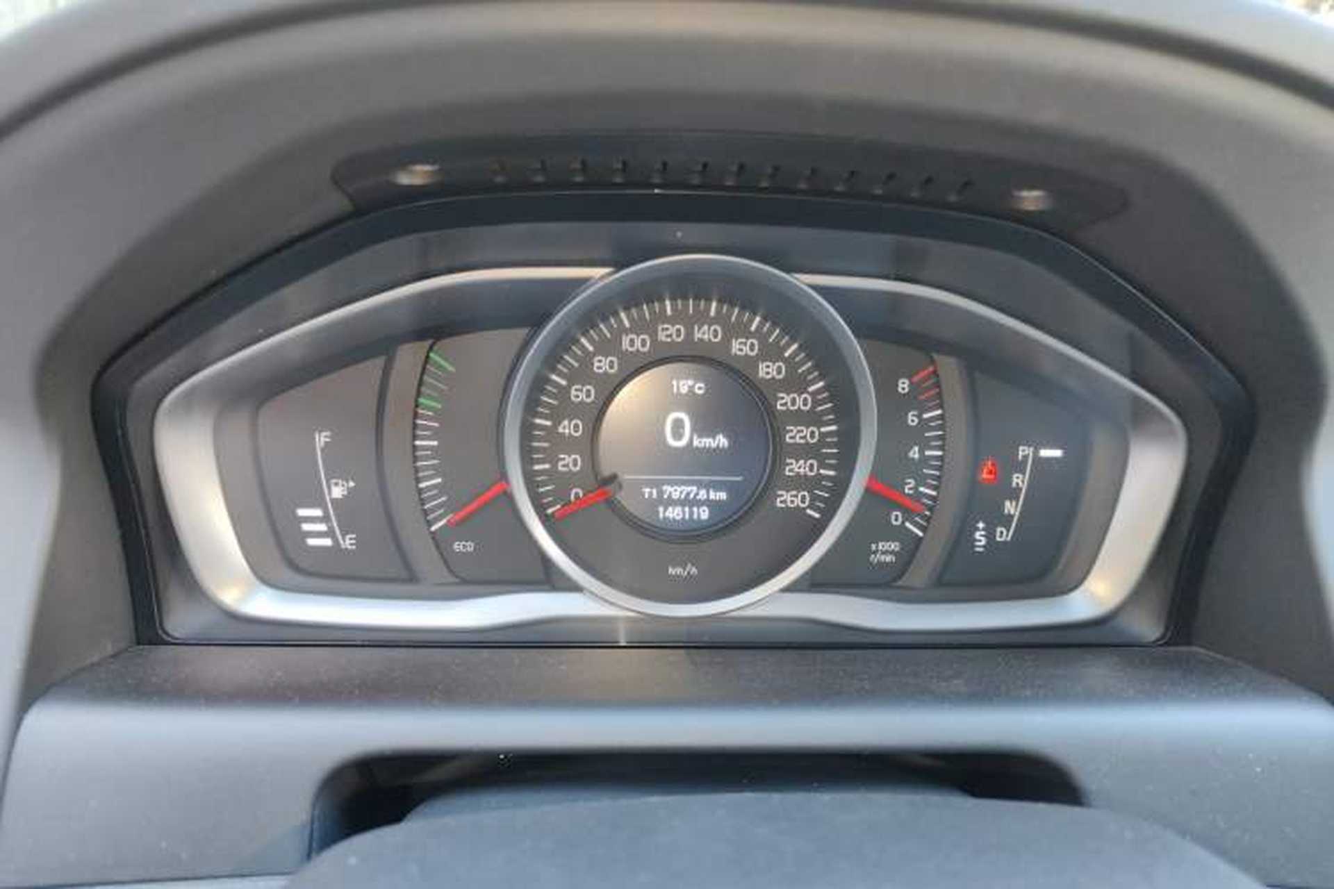 Used Volvo XC60 2014 T5 Zhiyi Edition Instrument Cluster