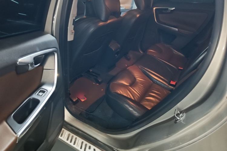 Used Volvo XC60 2014 Restyled T5 Zhiya Edition Left Rear Seat