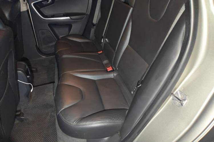 Used Volvo XC60 2014 T5 Zhiyi Edition Left Rear Seat