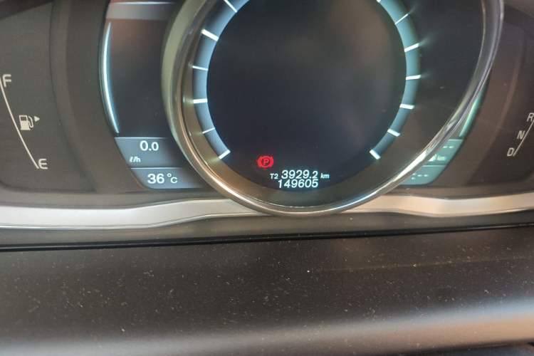 Used Volvo XC60 2014 Restyled T5 Zhiya Edition Odometer Close Up