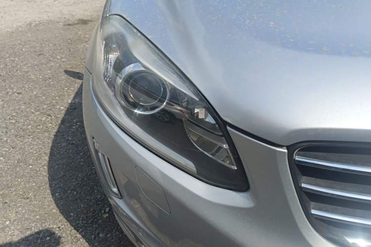 Used Volvo XC60 2014 T6 Zhiyi Edition Right Front Headlight