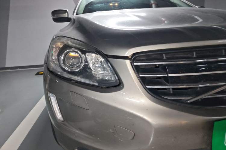 Used Volvo XC60 2014 Restyled T5 Zhiya Edition Right Front Headlight
