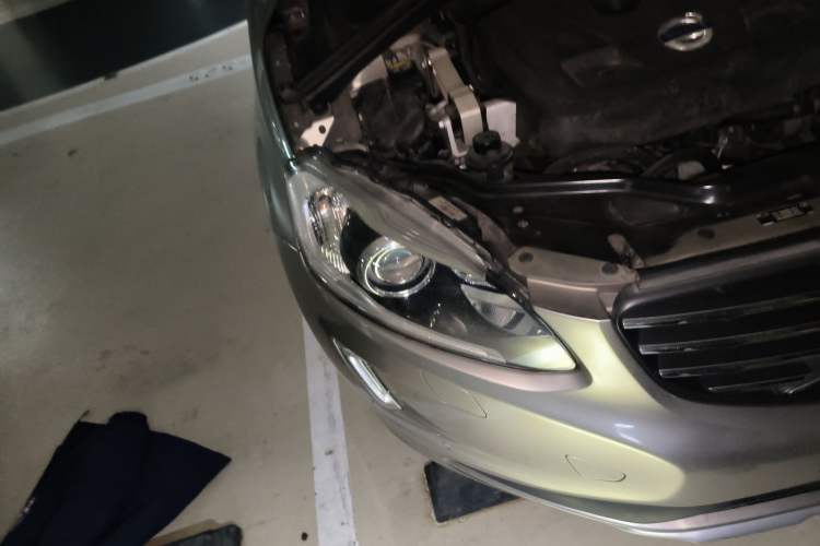 Used Volvo XC60 2014 Facelift T5 Zhiyi Edition Right Front Headlight