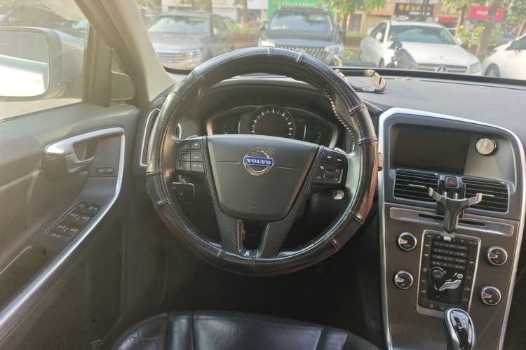 Used Volvo XC60 2014 Restyled T5 Zhiya Edition Steering Wheel