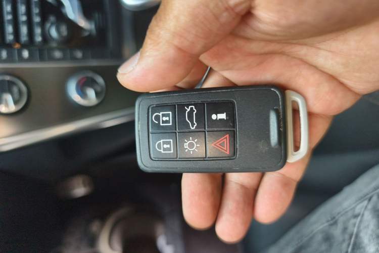 Used Volvo XC60 2014 T6 Zhiyi Edition Vehicle Key